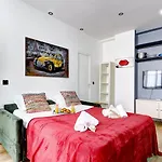 Bluestay 37 - Superb Apartment